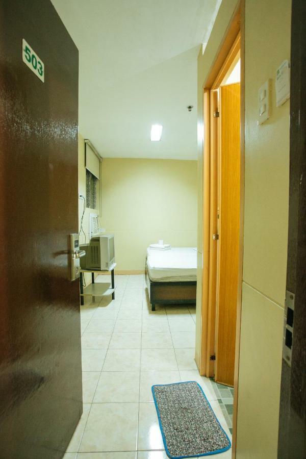 Gv Hotel - Talisay City Exterior photo